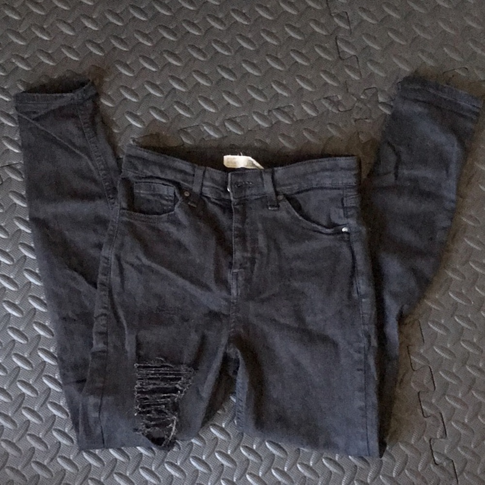 Topshop Jamie Skinny Distressed Jeans